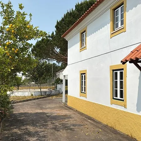 בית נופש Casa Do Moinho - Charming Farm *