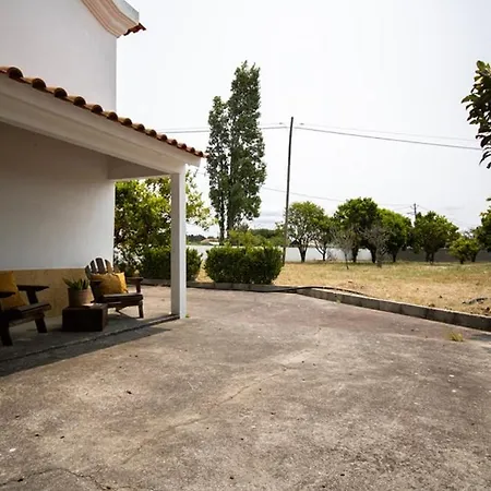 בית נופש Casa Do Moinho - Charming Farm